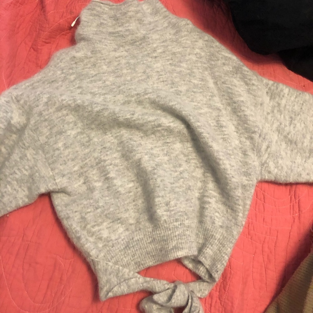 arizta liron sweater